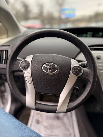 2014 Toyota Prius Two