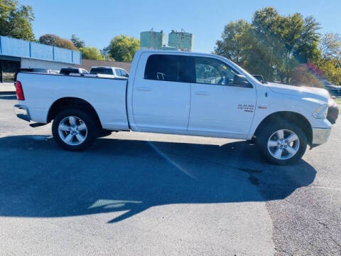 2019 RAM 1500 Classic SLT