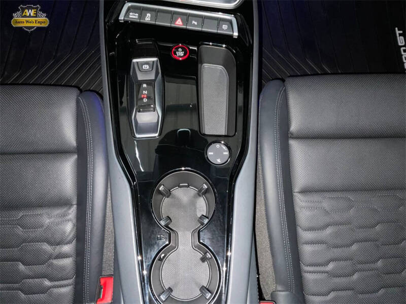 2023 Audi e-tron GT quattro Premium Plus