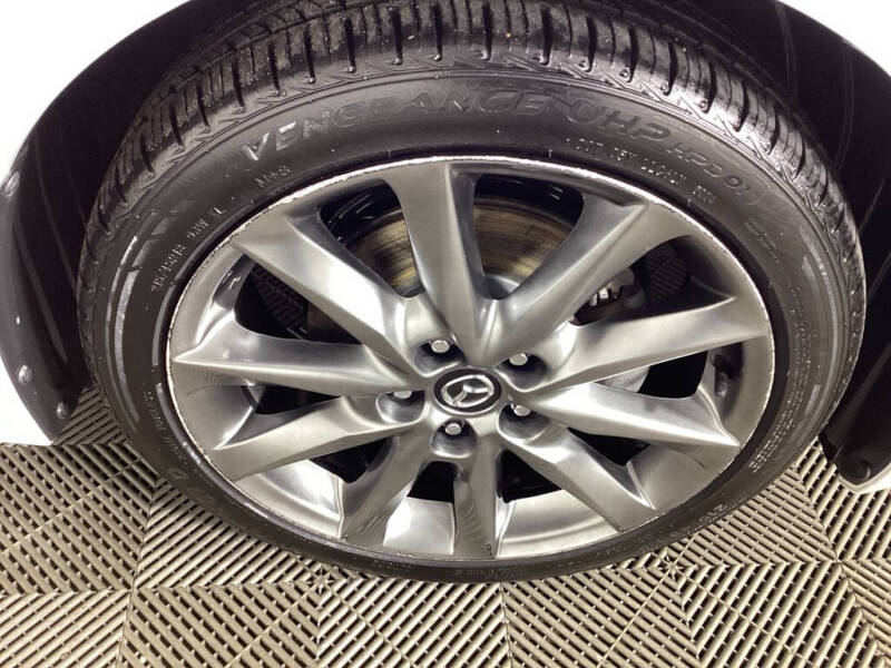 2018 Mazda MAZDA3 Touring