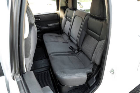 2022 Nissan Frontier SV