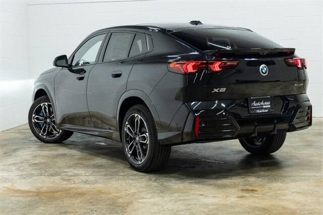 2025 BMW X2 xDrive28i