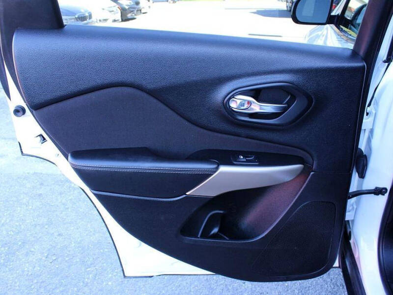 2018 Jeep Cherokee Latitude