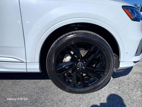 2021 Audi Q7 quattro Premium Plus 55 TFSI