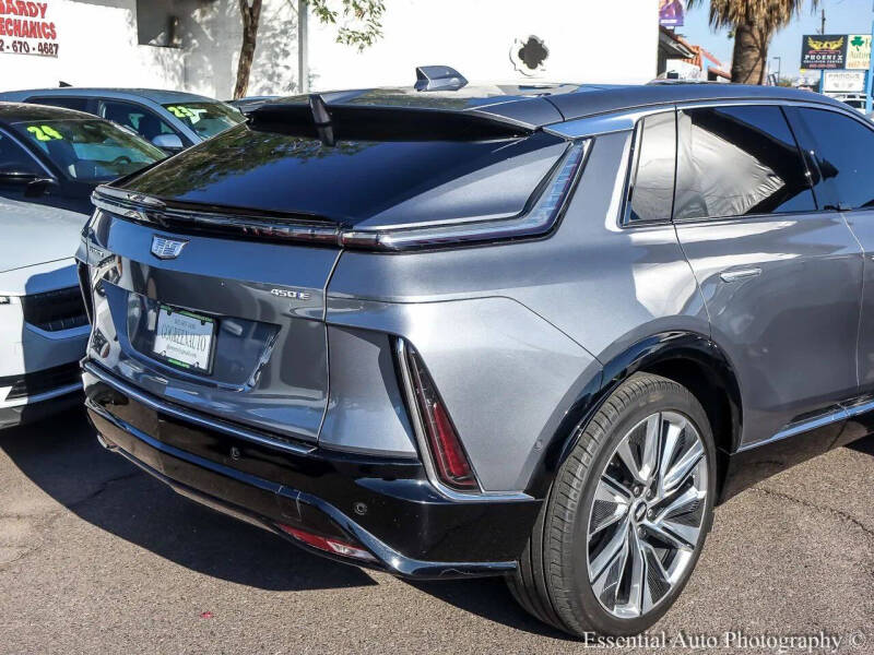 2023 Cadillac LYRIQ Luxury