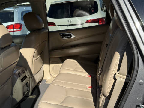 2015 Nissan Pathfinder S