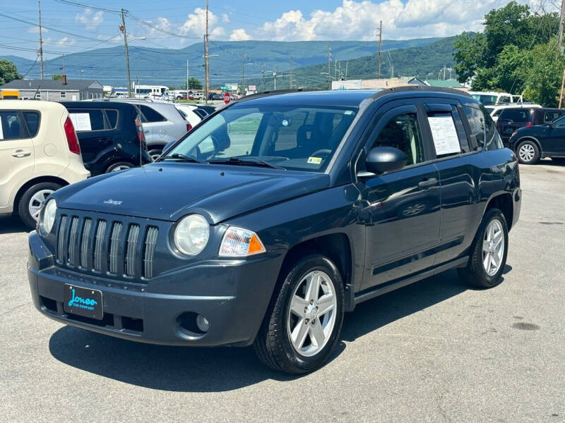 Used 2008 Jeep Compass Sport with VIN 1J8FT47W88D708769 for sale in Salem, VA