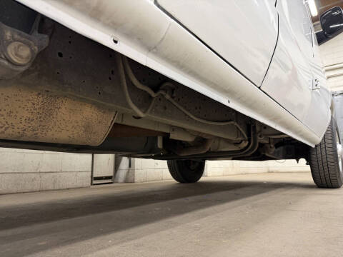2011 Ford E-Series E-350 SD