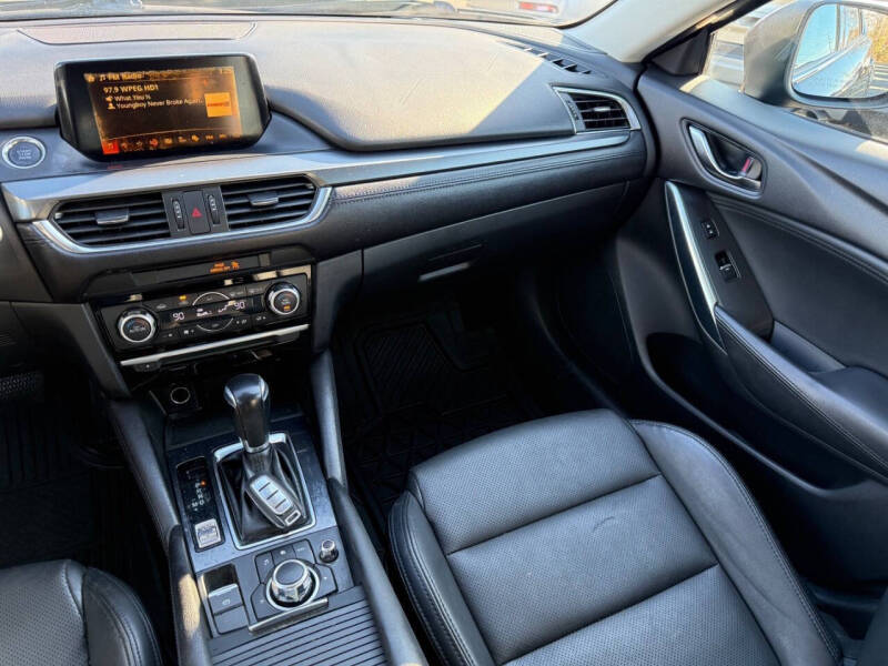 2017 Mazda MAZDA6 Touring