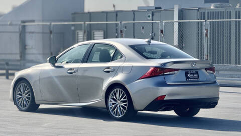 2018 Lexus IS 300