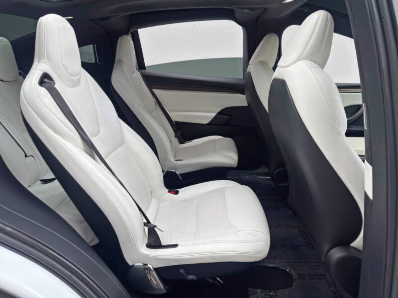 2022 Tesla Model X