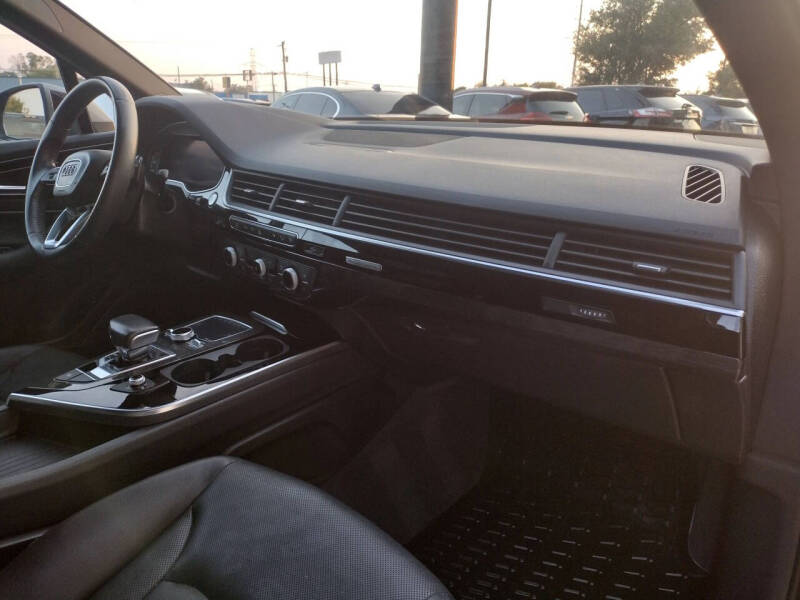 2017 Audi Q7 3.0T quattro Premium Plus