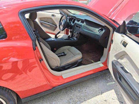2011 Ford Mustang V6 Premium