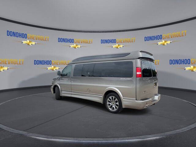 2025 Chevrolet Express 2500