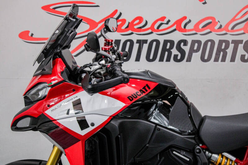 2023 Ducati Multistrada V4 Pike Peak