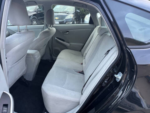 2013 Toyota Prius Two