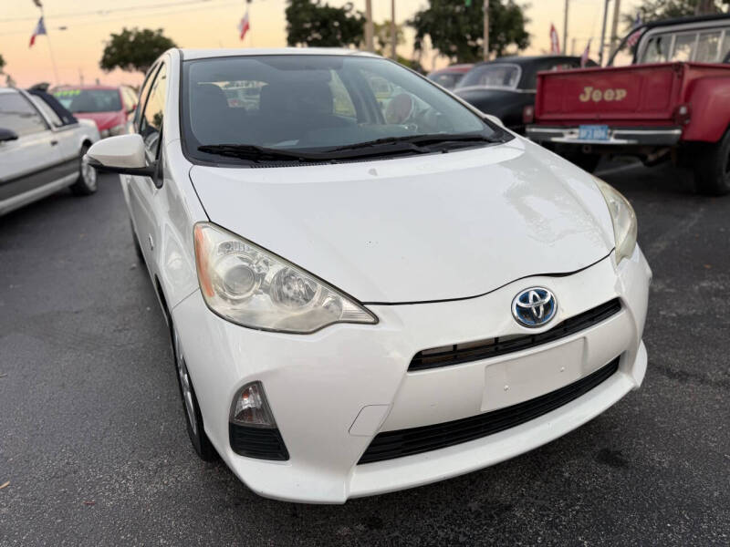 2012 Toyota Prius c One