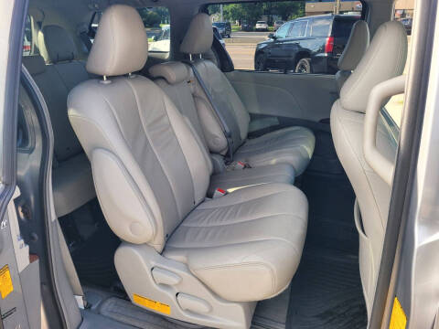 2013 Toyota Sienna