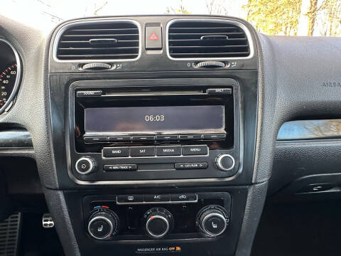 2013 Volkswagen GTI Base PZEV