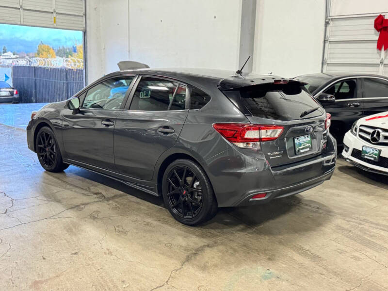 2019 Subaru Impreza 2.0i