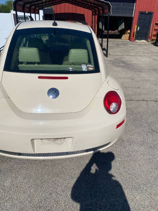 2009 Volkswagen New Beetle