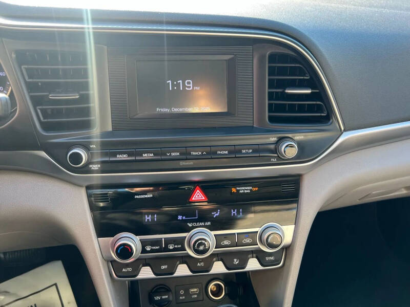 2020 Hyundai Elantra