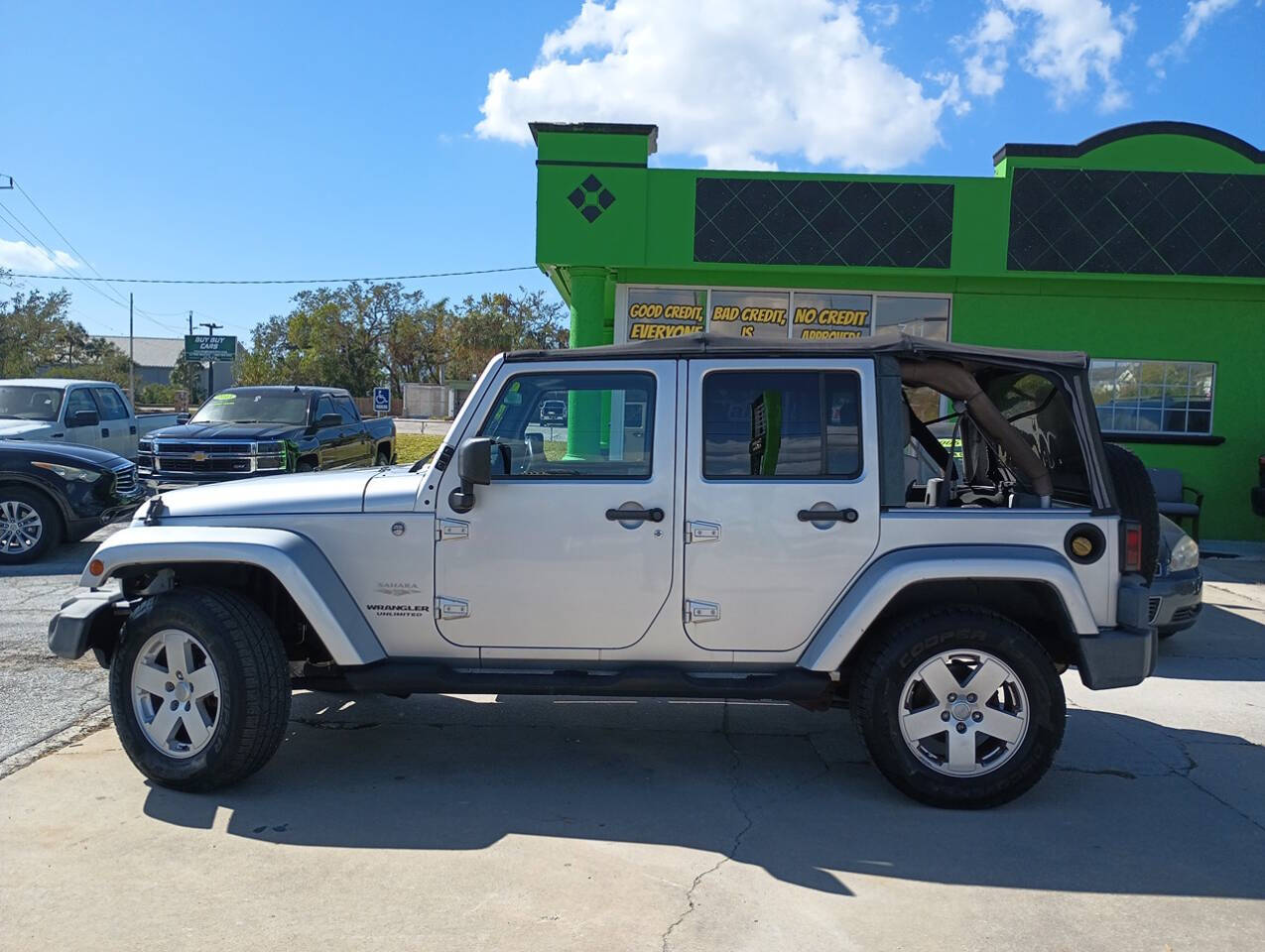 2007 Jeep Wrangler Unlimited for sale at Auto Outlet Of Manatee in Palmetto, FL