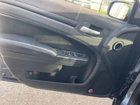 2016 Chrysler 300 S Alloy Edition