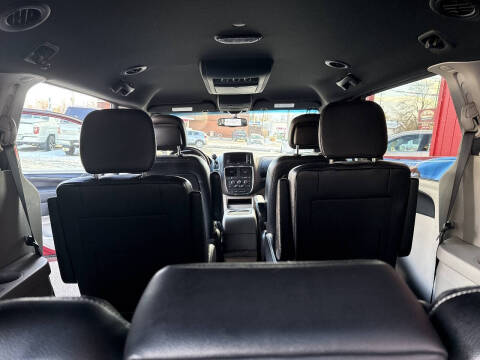 2015 Dodge Grand Caravan American Value Package