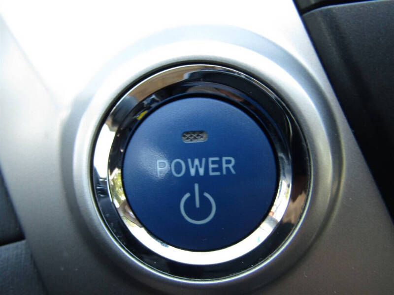 2012 Toyota Prius v Two