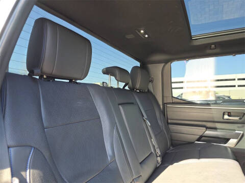 2023 Toyota Tundra Platinum HV