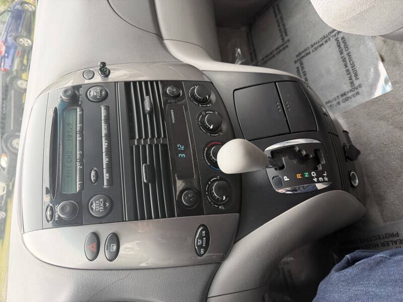 2008 Toyota Sienna