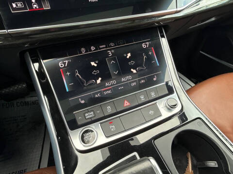 2022 Audi Q7 quattro Premium Plus 55 TFSI