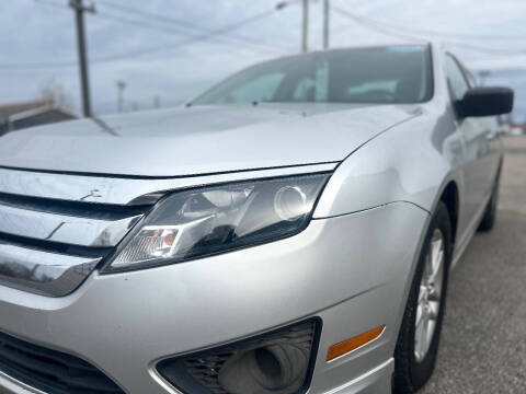 2011 Ford Fusion S