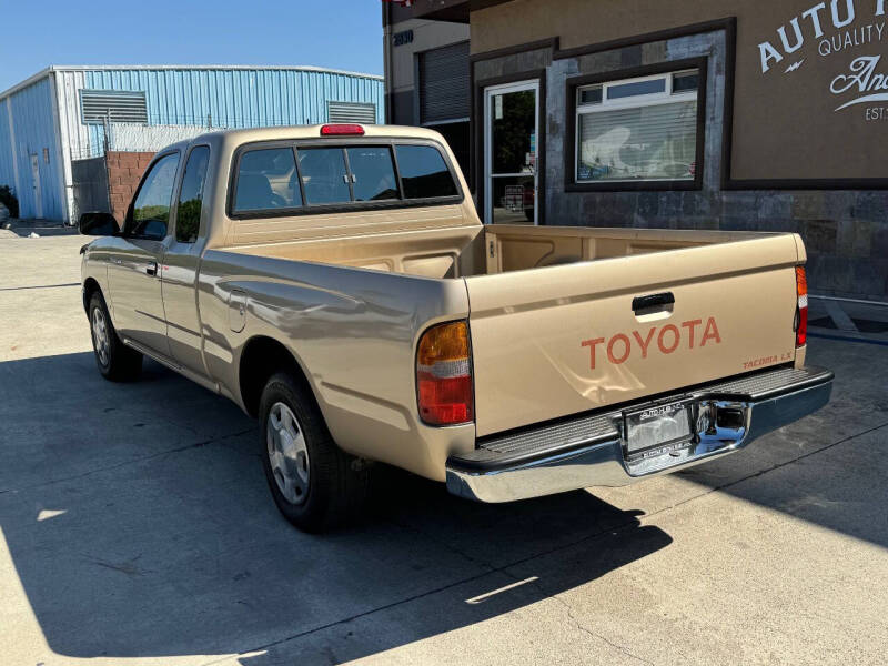 1997 Toyota Tacoma Base photo 9