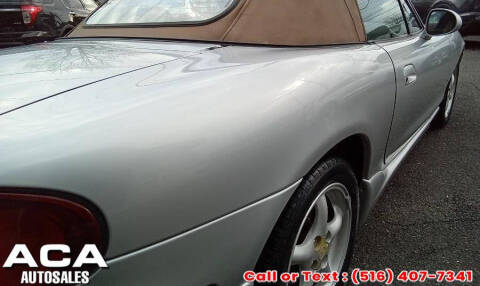 2000 Mazda MX-5 Miata