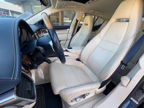 2011 Porsche Panamera 4