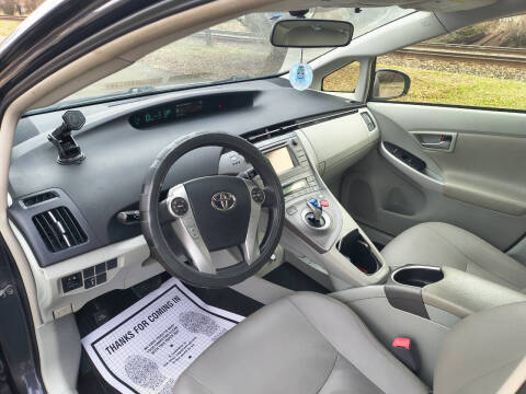 2012 Toyota Prius Two