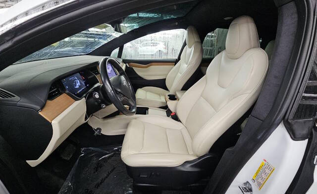 2021 Tesla Model X Long Range Plus