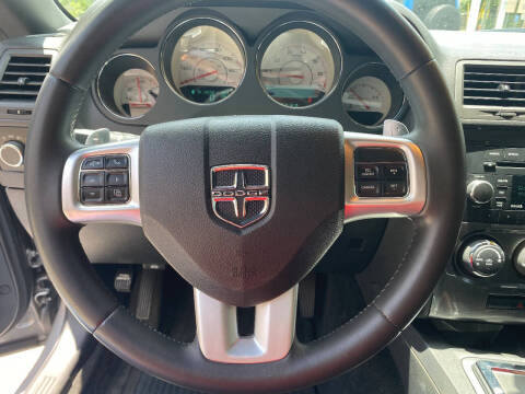 2013 Dodge Challenger SXT