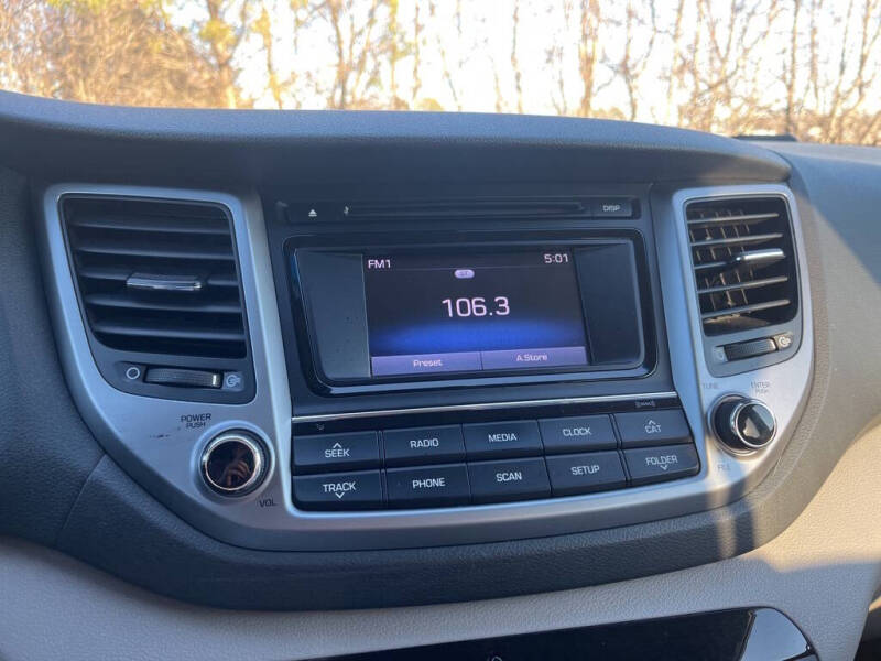 2017 Hyundai Tucson SE