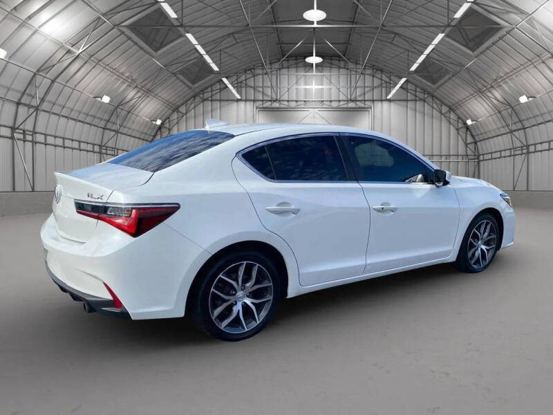 2020 Acura ILX w/Premium
