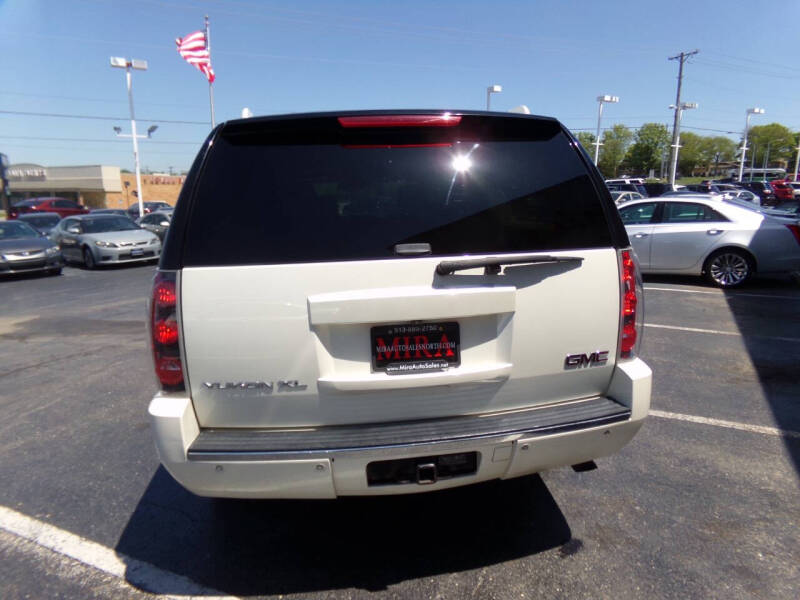 2014 GMC Yukon XL Denali