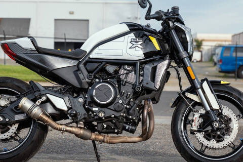 2022 CFMoto 700CL-X Sport