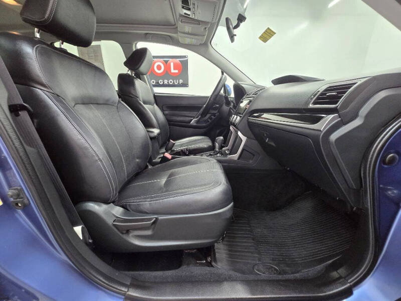 2017 Subaru Forester 2.5i Touring