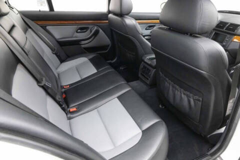 2001 BMW M5