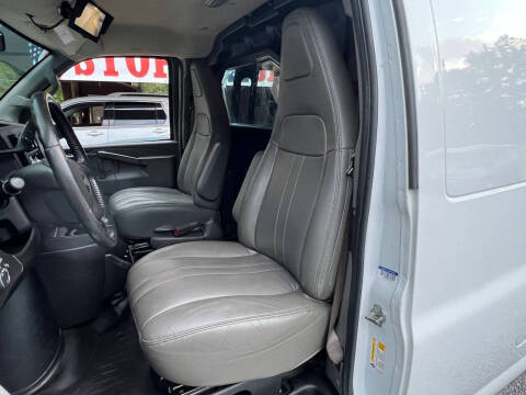 2022 Chevrolet Express