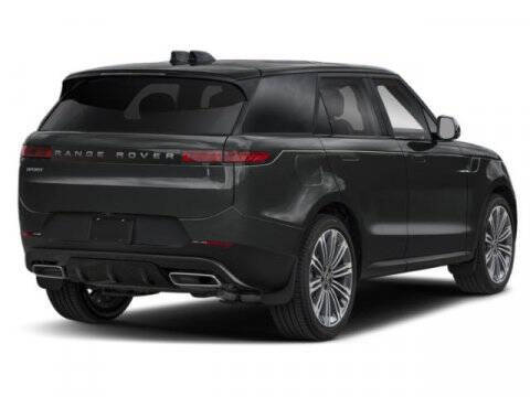 2024 Land Rover Range Rover Sport P360 SE