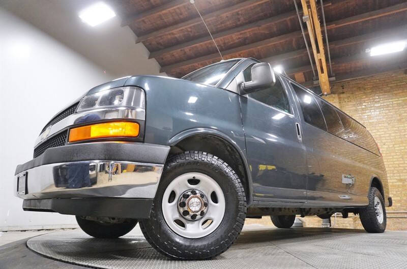 2017 Chevrolet Express LT 3500