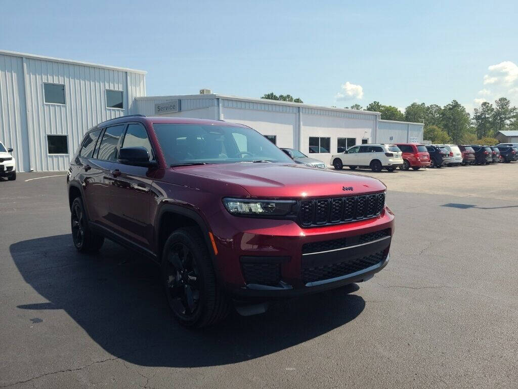 New 2024 Jeep Grand Cherokee L LAREDO 4X4 For Sale in Kill Devil Hills NC